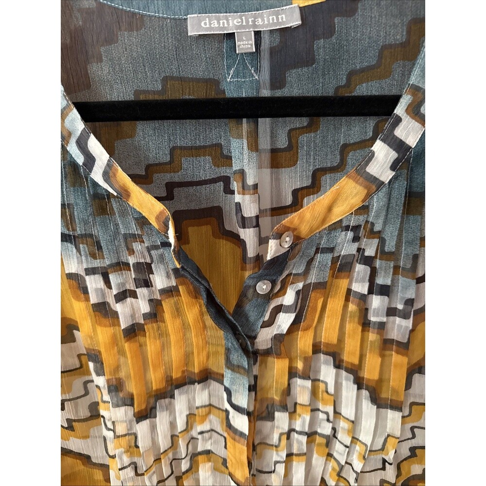 Anthropologie Daniel Rainn Large Sheer Blouse Southwestern Vibe Roll Tab Flowy - Picture 2 of 6